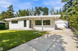 19 GREENBRIER Crescent  St. Albert, AB T8N 1A2