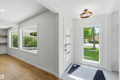 19 Greenbrier Crescent, St. Albert, AB 
