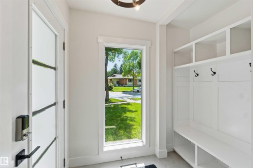 19 Greenbrier Crescent, St. Albert, AB 