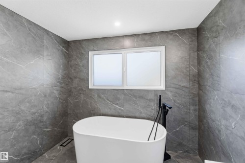 19 Greenbrier Crescent, St. Albert, AB 