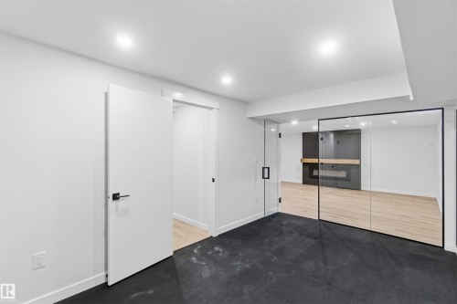 19 Greenbrier Crescent, St. Albert, AB 