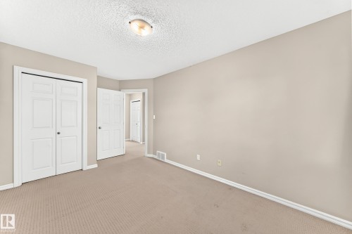 17408 87 Street, Edmonton, AB 