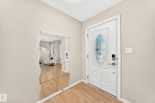 17408 87 Street, Edmonton, AB 