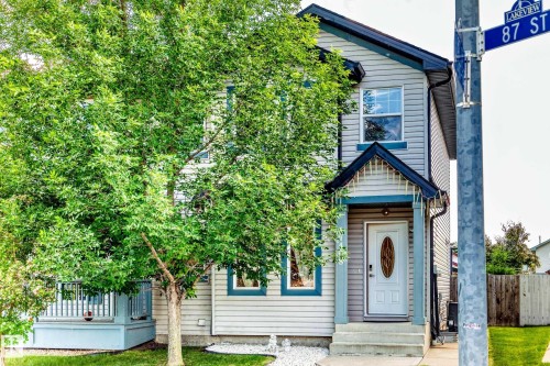 17408 87 Street, Edmonton, AB 