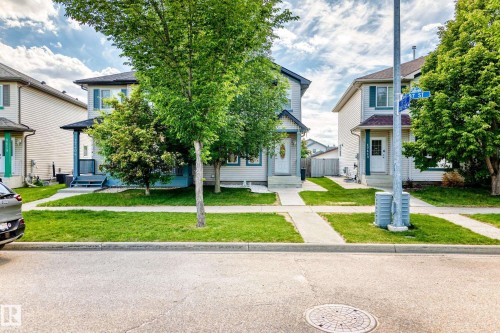 17408 87 Street, Edmonton, AB 