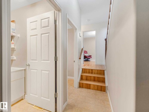 Image quality insufficient for description - 1325 Latta Crescent, Edmonton, AB - Indoor Photo Showing Other Room