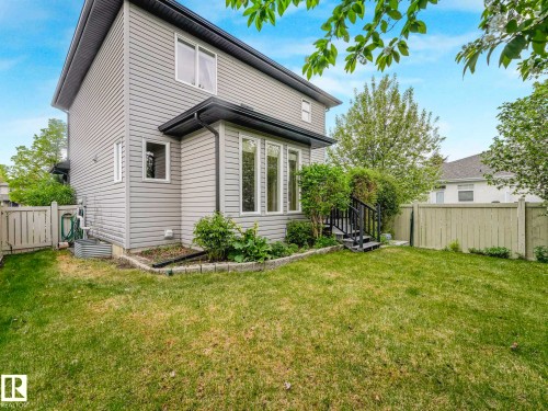 Image quality insufficient for description - 1325 Latta Crescent, Edmonton, AB - Outdoor