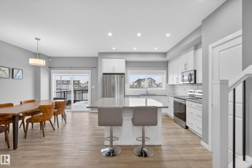 2382 Kelly Circle, Edmonton, AB 