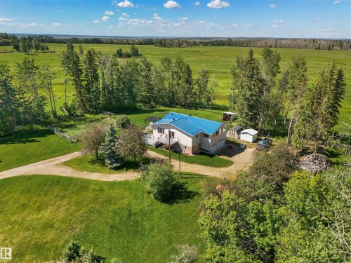 310 Hwy 13 E, Alder Flats, AB 