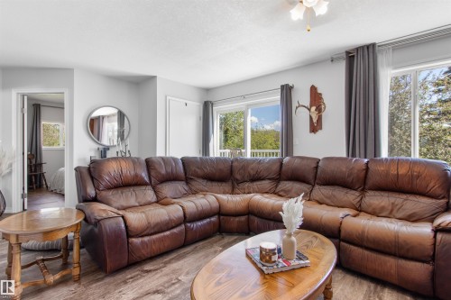 310 Hwy 13 E, Alder Flats, AB 