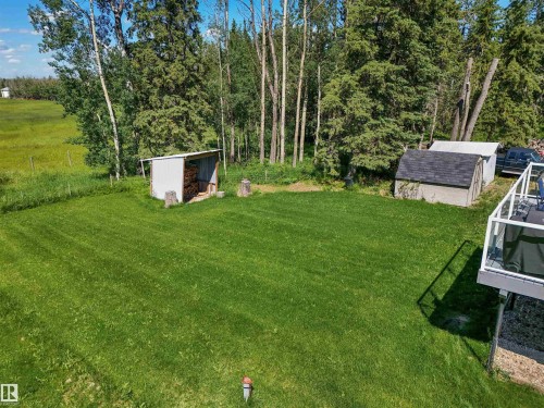 310 Hwy 13 E, Alder Flats, AB 
