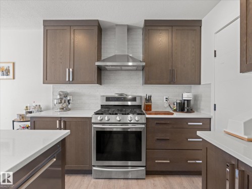 20935 95 Avenue, Edmonton, AB 