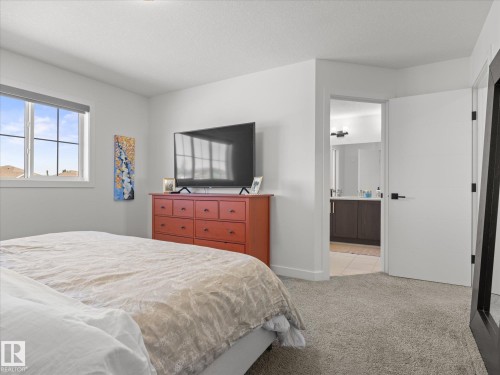 20935 95 Avenue, Edmonton, AB 
