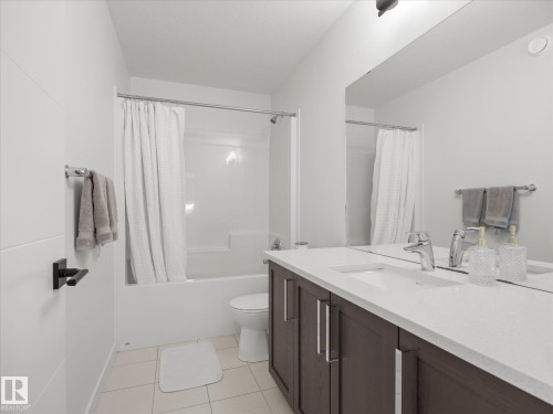 20935 95 Avenue, Edmonton, AB 