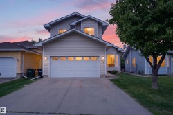 64 CRYSTAL Way  Sherwood Park, AB T8H 1T9