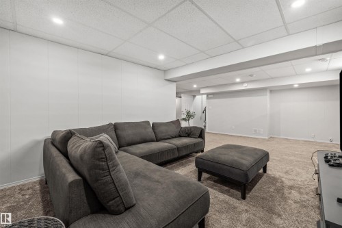 10130 62 Street, Edmonton, AB - Indoor