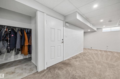 10130 62 Street, Edmonton, AB - Indoor