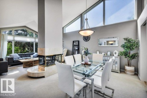 Vaulted ceilings highlighting upper transom windows - 11742 29 Avenue, Edmonton, AB 
