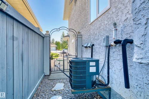922 Wallbridge Place, Edmonton, AB 