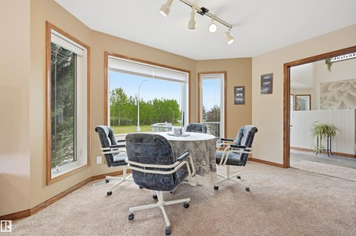 777 Butterworth Drive, Edmonton, AB - Indoor Photo Showing Office