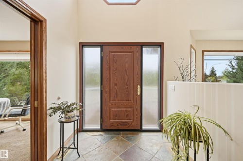 777 Butterworth Drive, Edmonton, AB - Indoor Photo Showing Other Room