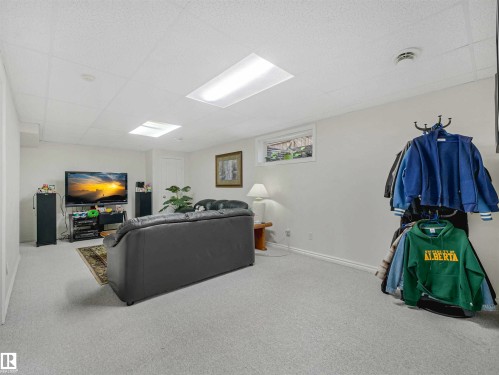 Image quality insufficient for description - 13825 128A Avenue, Edmonton, AB - Indoor
