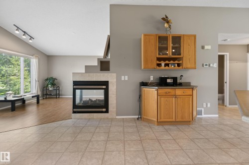 2252 Brennan Court, Edmonton, AB 