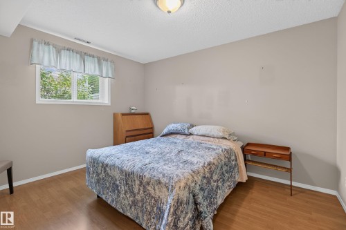 2252 Brennan Court, Edmonton, AB 