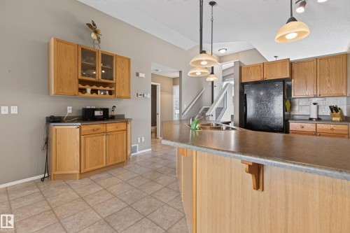 2252 Brennan Court, Edmonton, AB 