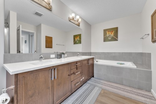 2925 Chokecherry Common, Edmonton, AB 