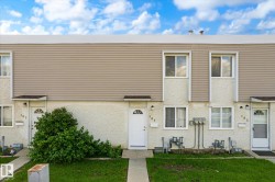 186 CORNELL Crest  Edmonton, AB T5C 3C3