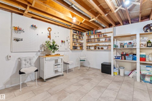 10642 153 Avenue, Edmonton, AB 