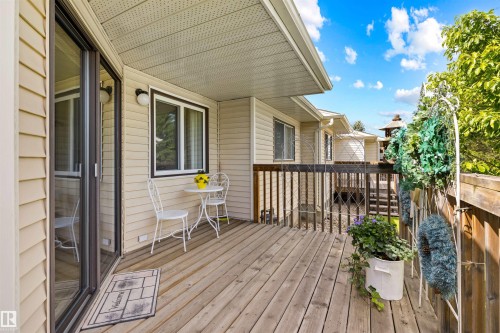 10642 153 Avenue, Edmonton, AB 
