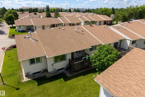 10642 153 Avenue, Edmonton, AB 