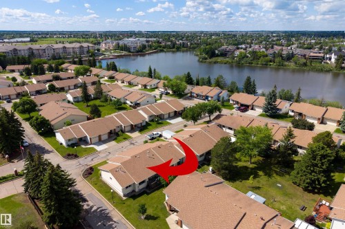10642 153 Avenue, Edmonton, AB 