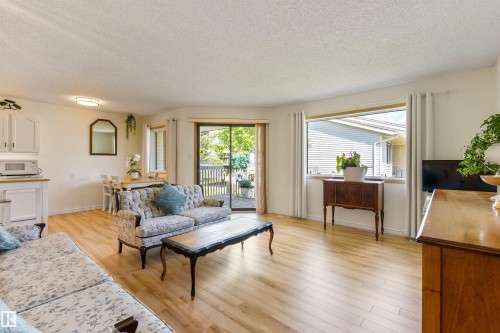 10642 153 Avenue, Edmonton, AB 