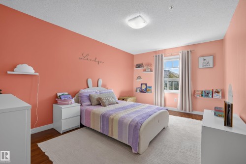 215 2045 Grantham Crest, Edmonton, AB 