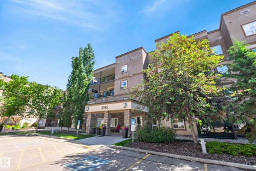 215 2045 Grantham Crest, Edmonton, AB 
