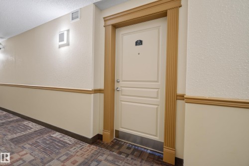 215 2045 Grantham Crest, Edmonton, AB 