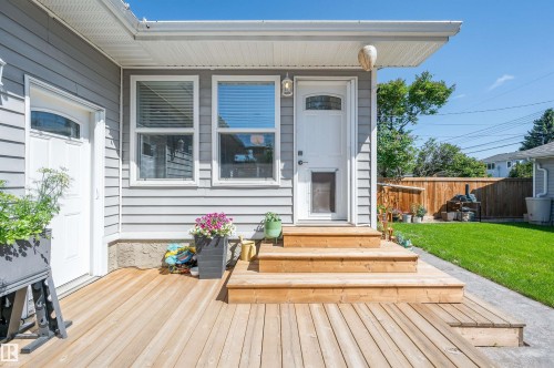 9015 148 Street, Edmonton, AB 