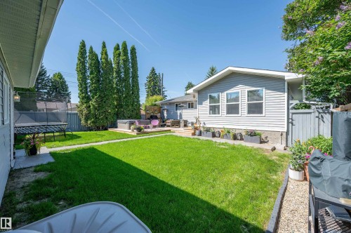 9015 148 Street, Edmonton, AB 