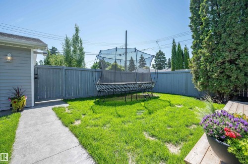 9015 148 Street, Edmonton, AB 