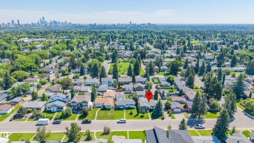 9015 148 Street, Edmonton, AB 