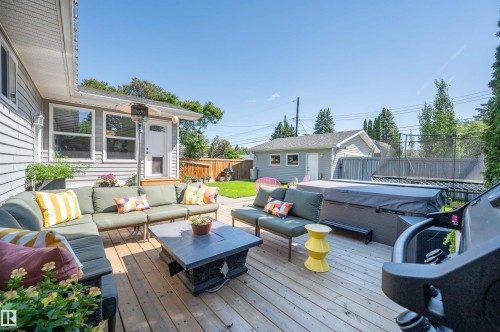 9015 148 Street, Edmonton, AB 