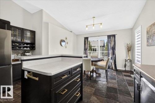 7936 165 Avenue, Edmonton, AB 