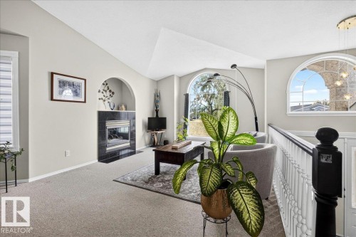 7936 165 Avenue, Edmonton, AB 