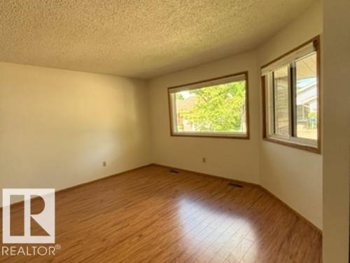 241 Oeming Road, Edmonton, AB 