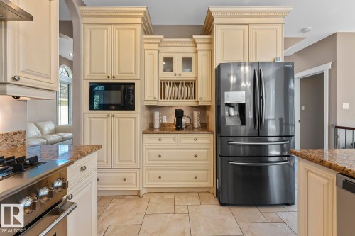 2101 7 Street, Cold Lake, AB 