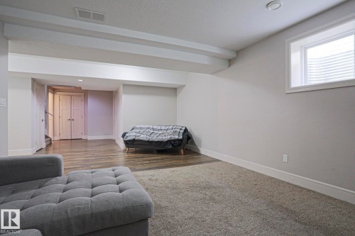 4642 Charles Way, Edmonton, AB 