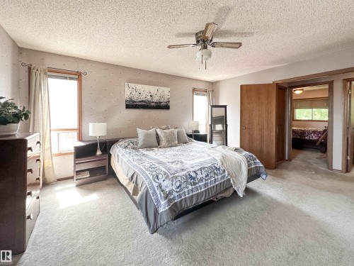 8 Dion Place, St. Albert, AB 